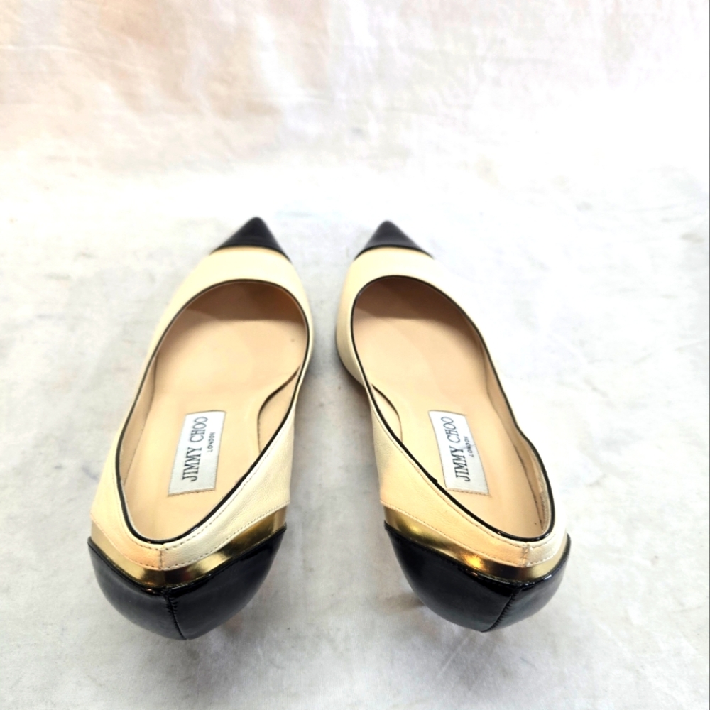 Jimmy Choo Women's 37 Kitten Pumps Cream Black Cap Toe Pointed Low Heels - Picture 4 of 5